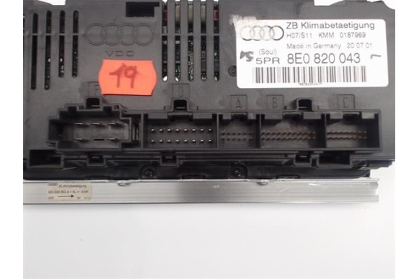 Recambio de mandos climatizador para audi a4 avant (8e) referencia OEM IAM (8E0820043) (0187969) 
