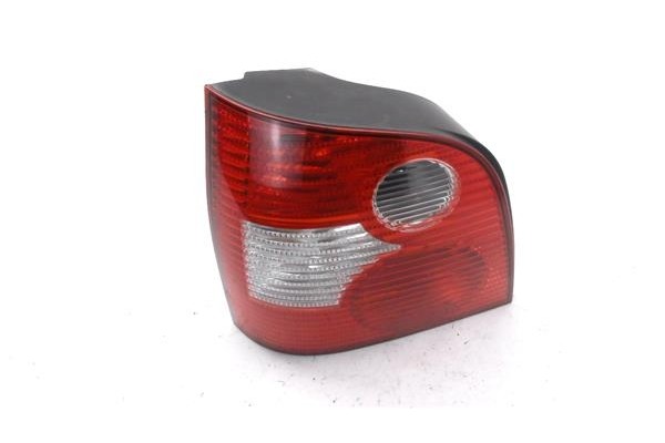 Recambio de piloto trasero izquierdo para volkswagen polo iv (9n1) 1.4 16v referencia OEM IAM 6Q6945095G  