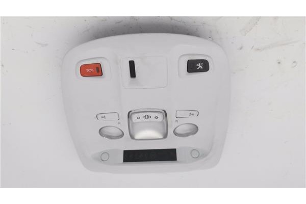 Recambio de luz delantero central techo para peugeot 308 sw 1.6 active referencia OEM IAM 96781445PR01 9677821577 