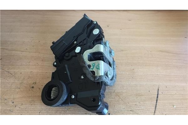 Recambio de cierre electromagnetico delantero izquierdo para toyota yaris (ksp9/scp9/nlp9) 1.0 básico referencia OEM IAM   