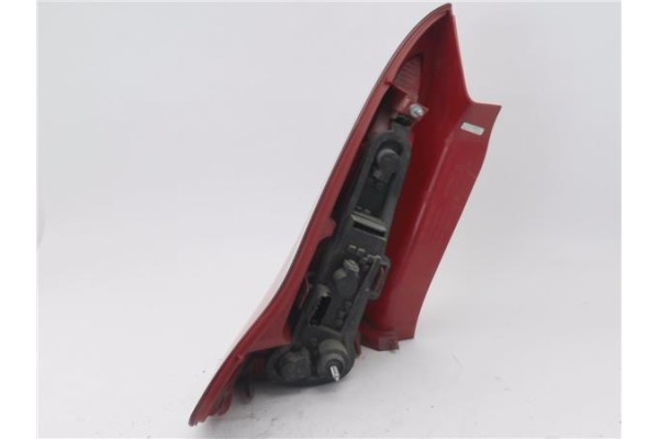 Recambio de piloto trasero derecho para citroen c4 coupe 1.6 hdi referencia OEM IAM 9646801677 4CXX13404A 