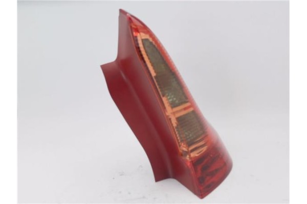 Recambio de piloto trasero derecho para citroen c4 coupe 1.6 hdi referencia OEM IAM 9646801677 4CXX13404A 