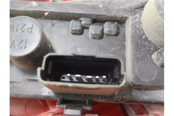 Recambio de piloto trasero derecho para citroen c4 coupe 1.6 hdi referencia OEM IAM 9646801677 4CXX13404A 