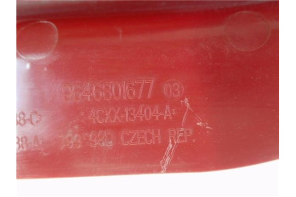 Recambio de piloto trasero derecho para citroen c4 coupe 1.6 hdi referencia OEM IAM 9646801677 4CXX13404A 