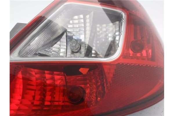 Recambio de piloto trasero derecho para opel corsa d 1.2 referencia OEM IAM 89037887 89318821 