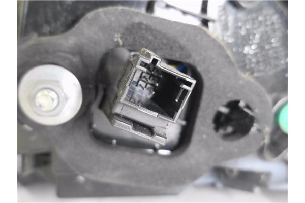 Recambio de piloto trasero derecho para peugeot 308 sw 1.6 active referencia OEM IAM 9823728580 81250202 