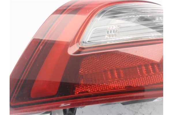 Recambio de piloto trasero derecho para peugeot 308 sw 1.6 active referencia OEM IAM 9823728580 81250202 