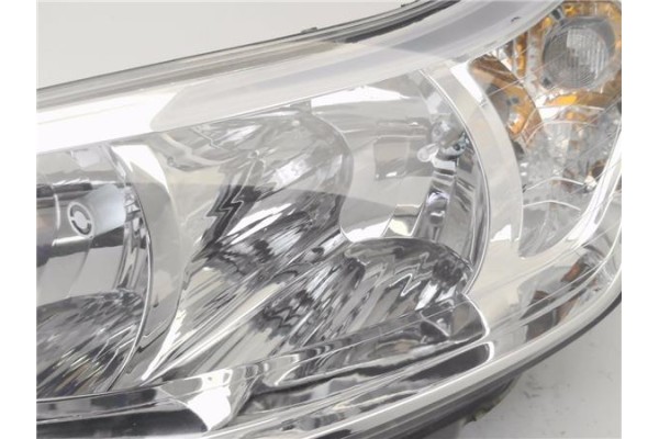 Recambio de faro delantero izquierdo para citroen c4 coupe 1.6 hdi referencia OEM IAM 85521121L  