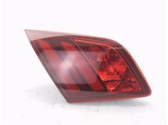 Recambio de piloto porton trasero izquierdo para peugeot 308 sw 1.6 active referencia OEM IAM 9677818380 81260101 
