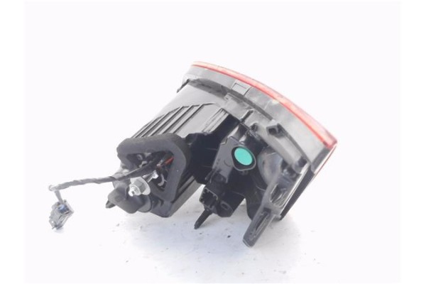 Recambio de piloto porton trasero izquierdo para peugeot 308 sw 1.6 active referencia OEM IAM 9677818380 81260101 