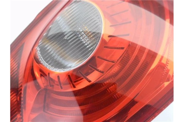 Recambio de piloto trasero derecho para seat ibiza berlina (6j5) 1.4 referencia OEM IAM 6J4945096C 6J4945112B 