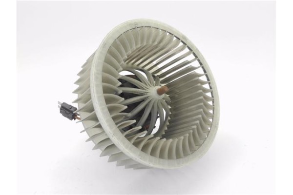 Recambio de motor calefaccion para seat ibiza berlina (6j5) 1.4 referencia OEM IAM A6913002  