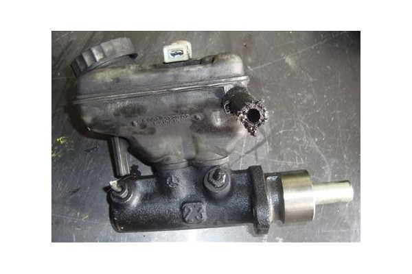 Recambio de bomba freno para mercedes-benz vito marco polo (638) 2.2 112 cdi [2,2 ltr. - 90 kw 16v cdi turbodiesel cat] referenc
