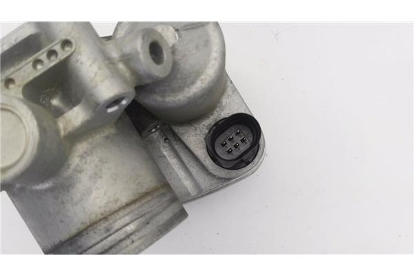 Recambio de caja mariposa aire para volkswagen polo iv (9n1) 1.4 16v referencia OEM IAM 36133062N 4,08238E+11 