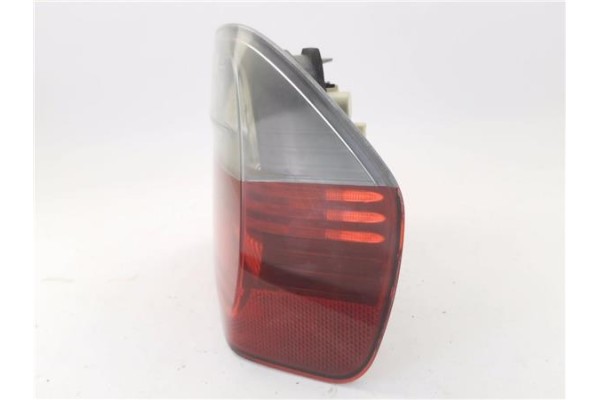 Recambio de piloto trasero derecho para bmw serie 3 berlina (e90) 3.0 330d referencia OEM IAM 63210406880  