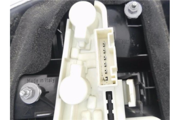 Recambio de piloto trasero derecho para bmw serie 3 berlina (e90) 3.0 330d referencia OEM IAM 63210406880  