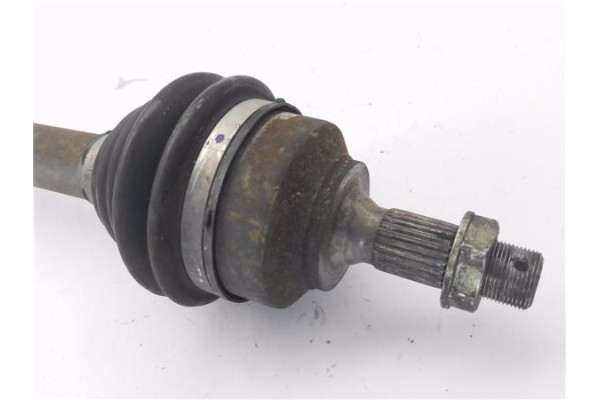 Recambio de palier delantero izquierdo para citroen c4 coupe 1.6 hdi referencia OEM IAM 9637117780  