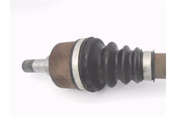 Recambio de palier delantero izquierdo para citroen c4 coupe 1.6 hdi referencia OEM IAM 9637117780  