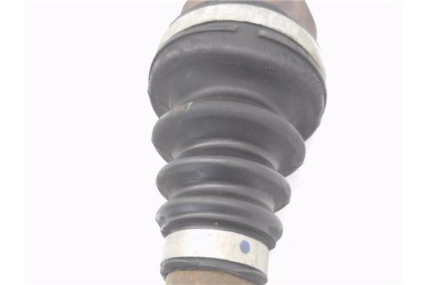 Recambio de palier delantero izquierdo para citroen c4 coupe 1.6 hdi referencia OEM IAM 9637117780  
