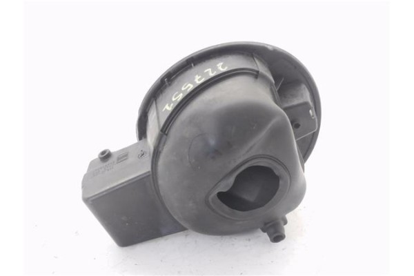 Recambio de tapa exterior combustible para seat leon (1p1) 1.2 reference referencia OEM IAM 5P0010375S 1K0010644P 