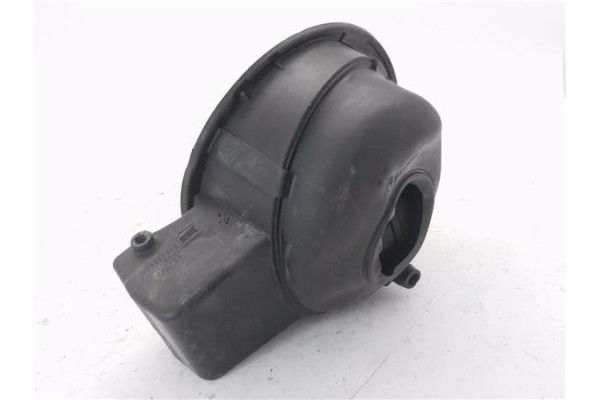 Recambio de tapa exterior combustible para seat leon (1p1) 1.2 reference referencia OEM IAM 5P0010375S 1K0010644P 