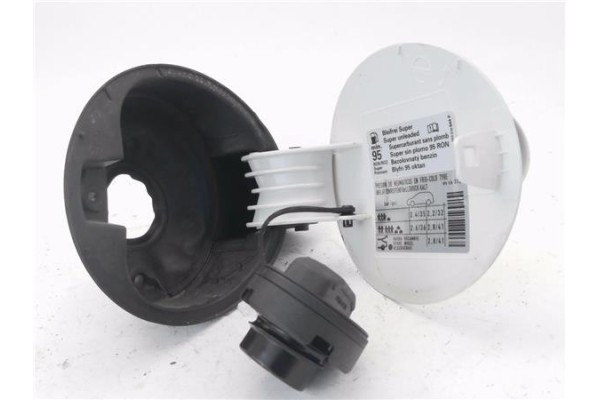 Recambio de tapa exterior combustible para seat leon (1p1) 1.2 reference referencia OEM IAM 5P0010375S 1K0010644P 