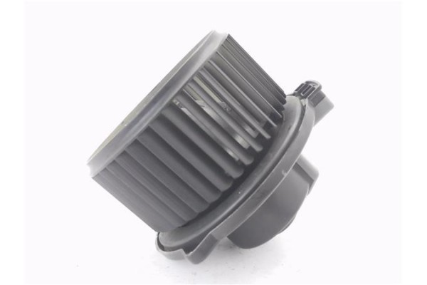 Recambio de motor calefaccion para ssangyong rodius 2.7 270 xdi referencia OEM IAM 3361614101  