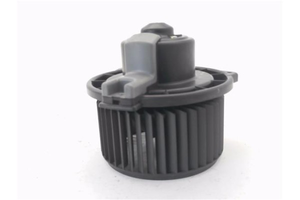Recambio de motor calefaccion para ssangyong rodius 2.7 270 xdi referencia OEM IAM 3361614101  