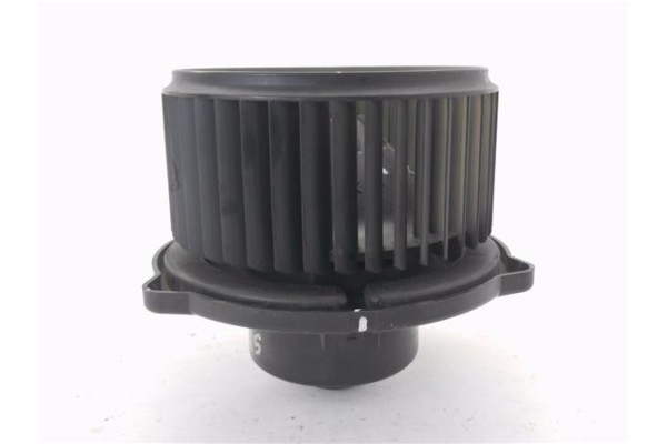 Recambio de motor calefaccion para ssangyong rodius 2.7 270 xdi referencia OEM IAM 3361614101  