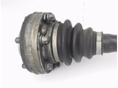 Recambio de palier trasero izquierdo para bmw serie 3 berlina (e90) 3.0 330d referencia OEM IAM 7533453A03  