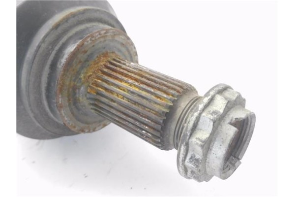 Recambio de palier trasero izquierdo para bmw serie 3 berlina (e90) 3.0 330d referencia OEM IAM 7533453A03  