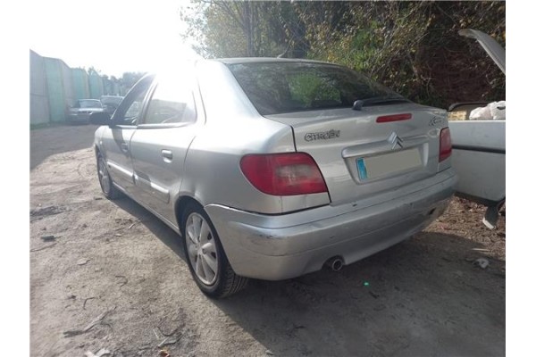 citroen xsara berlina del año 2001