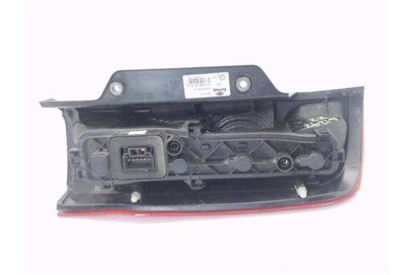 Recambio de piloto trasero izquierdo para peugeot bipper 1.4 básico referencia OEM IAM 1353206080U 13201F 