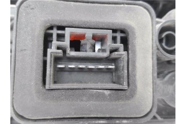Recambio de piloto trasero izquierdo para peugeot bipper 1.4 básico referencia OEM IAM 1353206080U 13201F 
