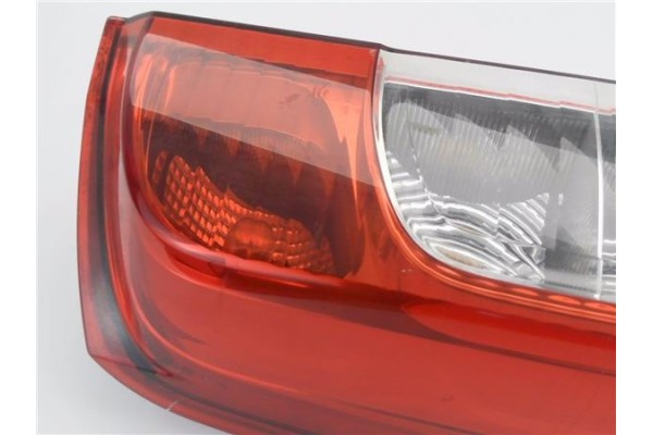 Recambio de piloto trasero izquierdo para peugeot bipper 1.4 básico referencia OEM IAM 1353206080U 13201F 