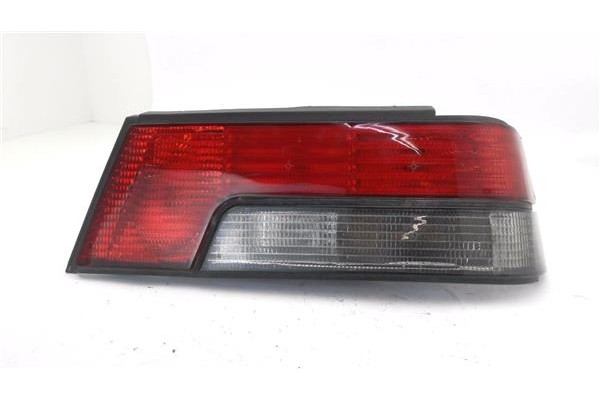 Recambio de piloto trasero derecho para peugeot 405 berlina 1.9 injection referencia OEM IAM P49019D  