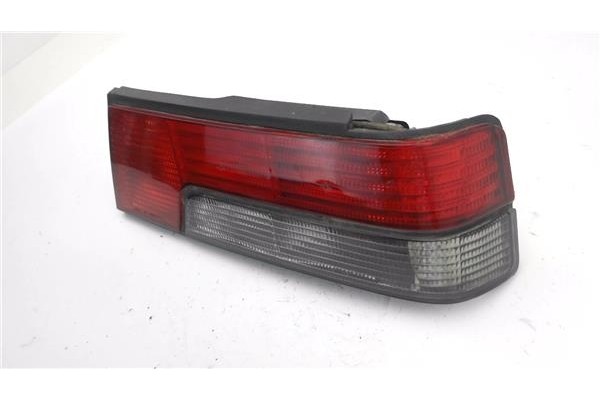 Recambio de piloto trasero derecho para peugeot 405 berlina 1.9 injection referencia OEM IAM P49019D  