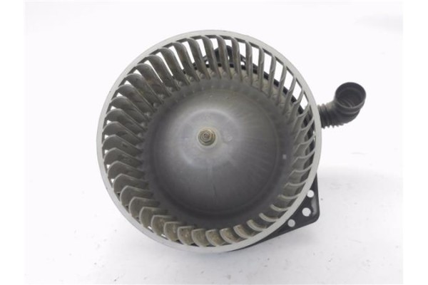 Recambio de motor calefaccion para ssangyong rodius 2.7 270 xdi referencia OEM IAM 405T0400  