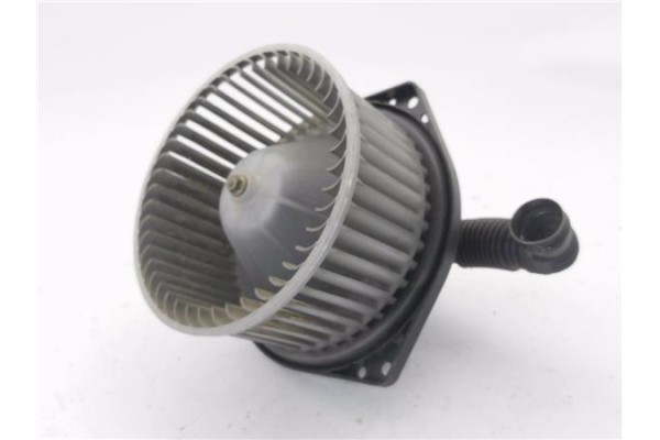 Recambio de motor calefaccion para ssangyong rodius 2.7 270 xdi referencia OEM IAM 405T0400  