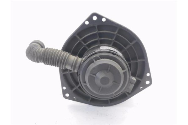 Recambio de motor calefaccion para ssangyong rodius 2.7 270 xdi referencia OEM IAM 405T0400  