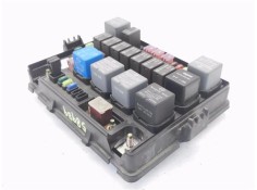 Recambio de caja fusibles/rele para ssangyong rodius 2.7 270 xdi referencia OEM IAM A105ED 6D18M 