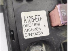 Recambio de caja fusibles/rele para ssangyong rodius 2.7 270 xdi referencia OEM IAM A105ED 6D18M 