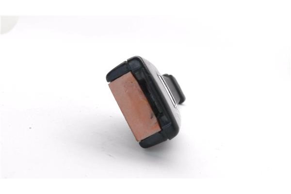 Recambio de anclaje cinturon delantero derecho para suzuki vitara (se/sf/et) 1.6 (et) referencia OEM IAM 3051990  