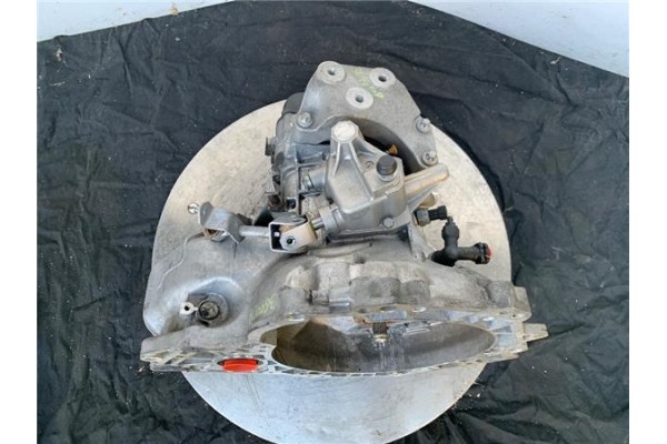 Recambio de caja cambios manual para opel corsa d 1.3 cdti referencia OEM IAM 24579793  