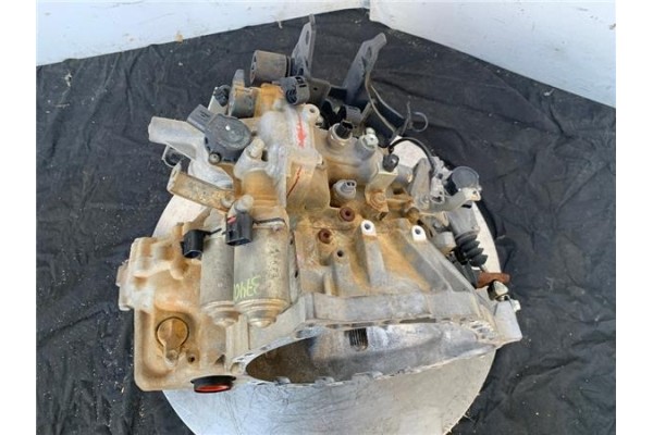 Recambio de caja cambios automatica para toyota yaris (ksp9/scp9/nlp9) 1.4 d-4d referencia OEM IAM 303000D073  