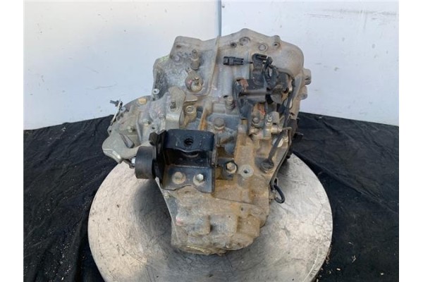 Recambio de caja cambios manual para toyota iq (nuj1/ngj1/kgj1) 1.0 básico referencia OEM IAM KGJ10 3030074030 3040074110 