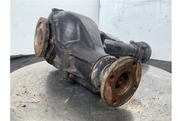 Recambio de diferencial delantero para nissan terrano ii (r20) 2.7 td 4wd referencia OEM IAM 38511G23007  