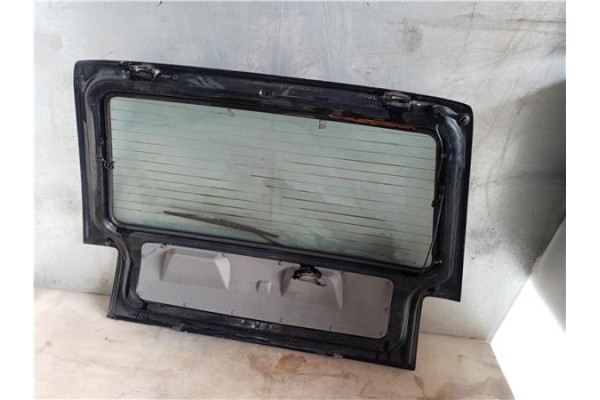 Recambio de porton trasero para opel corsa a referencia OEM IAM 176068  