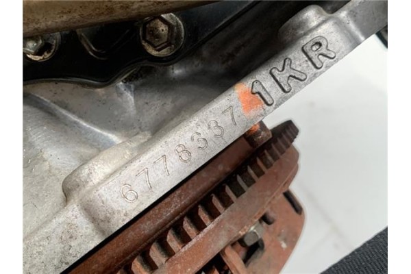 Recambio de motor completo para toyota aygo (kgb/wnb) 1.0 básico referencia OEM IAM 1KR  
