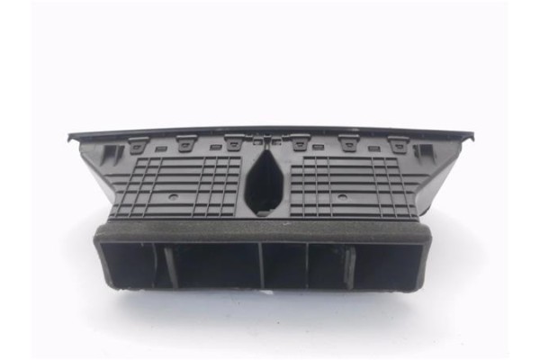 Recambio de rejilla entrada de aire para opel mokka 1.7 excellence referencia OEM IAM 95316390 95016183 